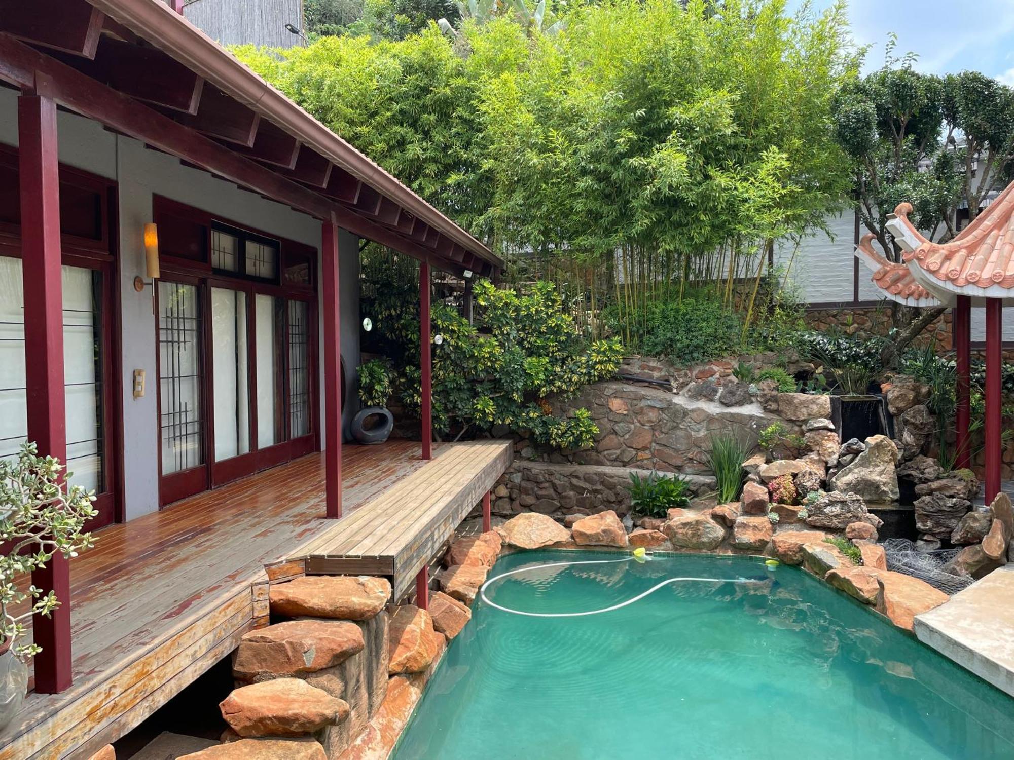 Holiday home Oasis On Lily With Own Pool Johannesburg